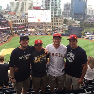 Meet your Posher, Nicholas